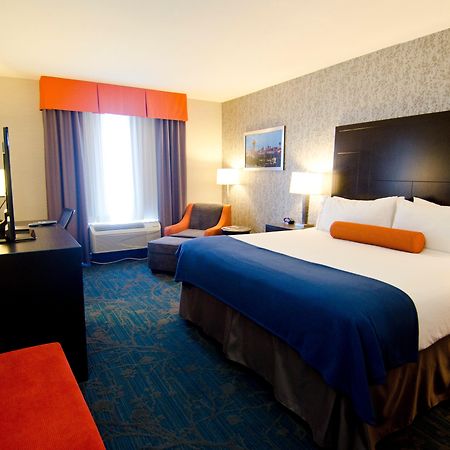 Holiday Inn Express Hotel & Suites Knoxville By Ihg Eksteriør billede