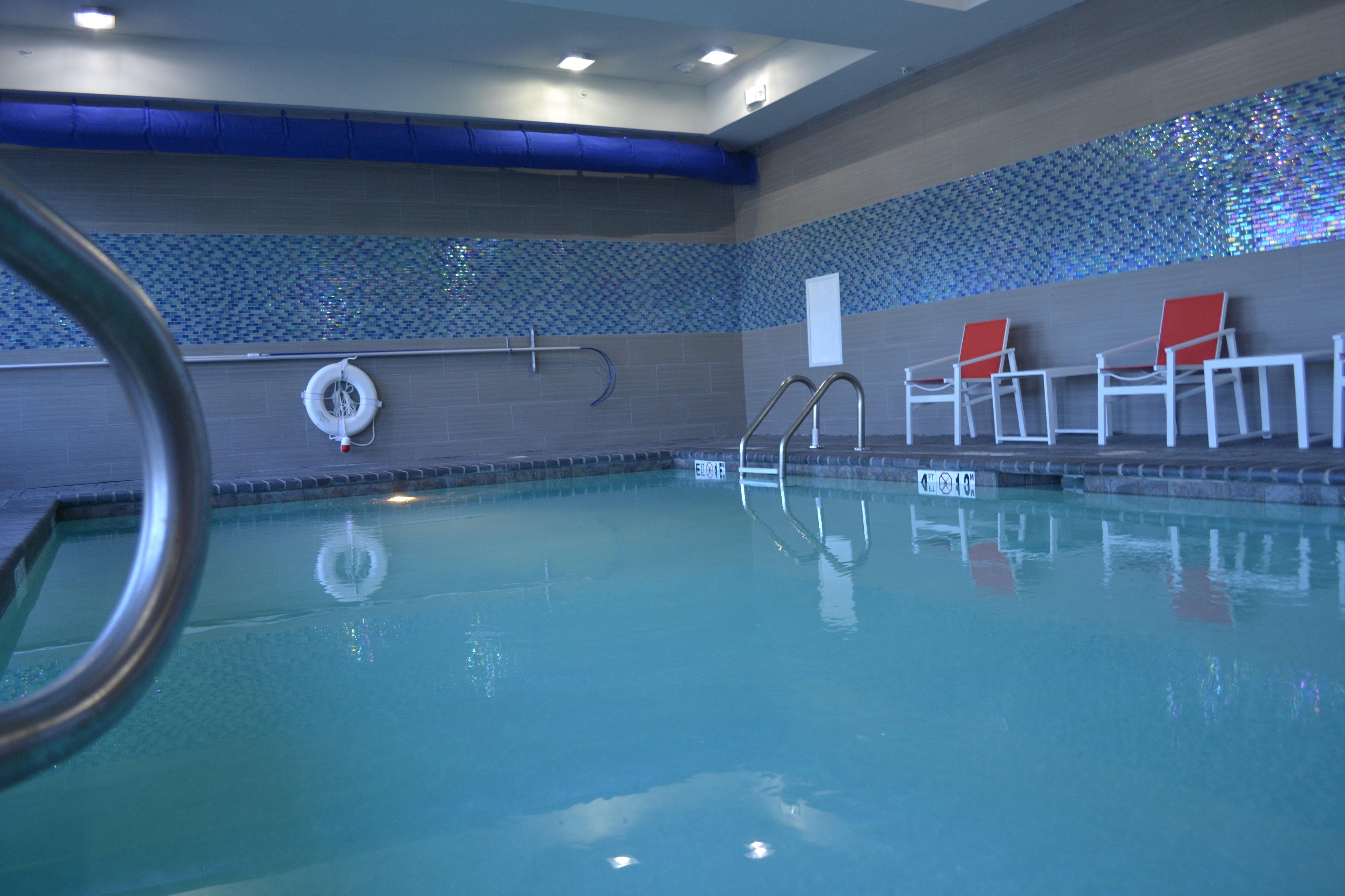 Holiday Inn Express Hotel & Suites Knoxville By Ihg Eksteriør billede